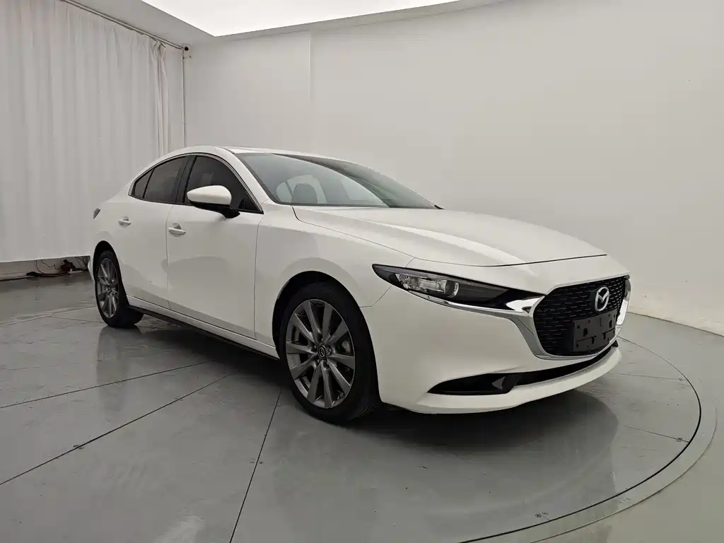 Mazda 3 Axela — миниатюра 4