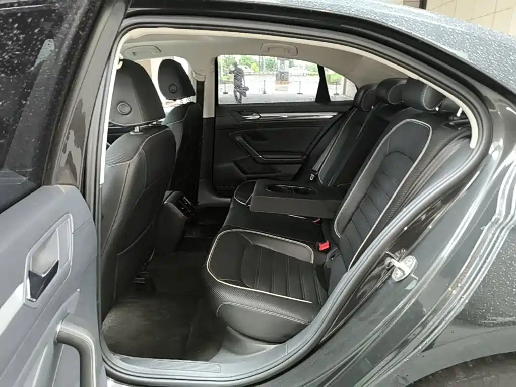 Volkswagen Lamando — миниатюра 17
