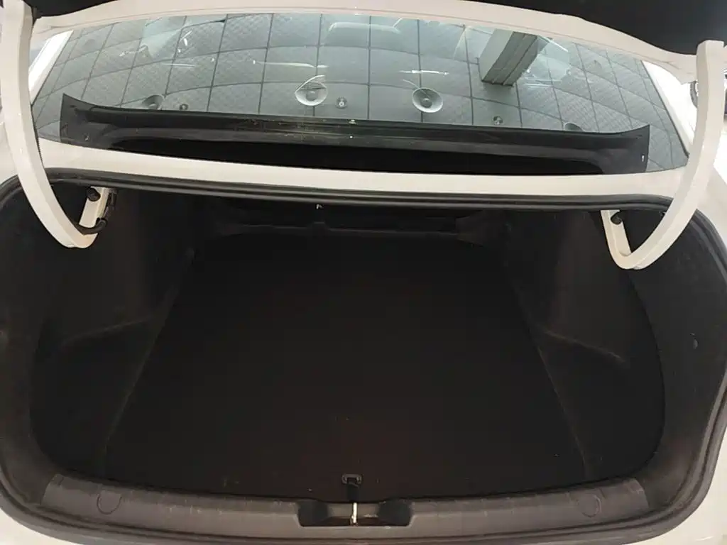 Geely Xingrui — миниатюра 19