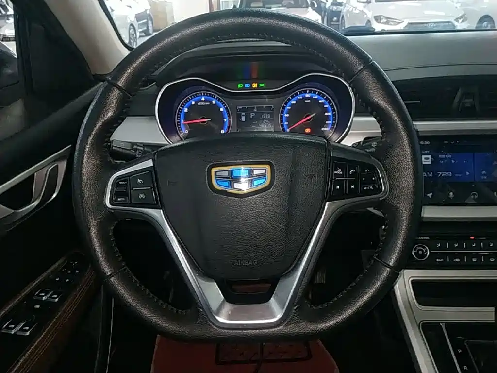 Geely Vision — миниатюра 11