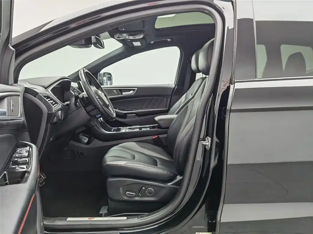 Ford Edge 2020 EcoBoost 245 ST-Line 7 мест