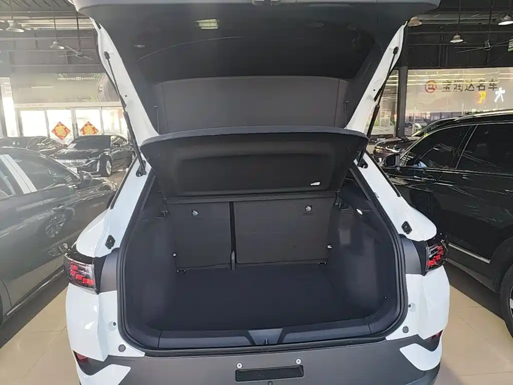 Volkswagen ID.4 Crozz — миниатюра 19