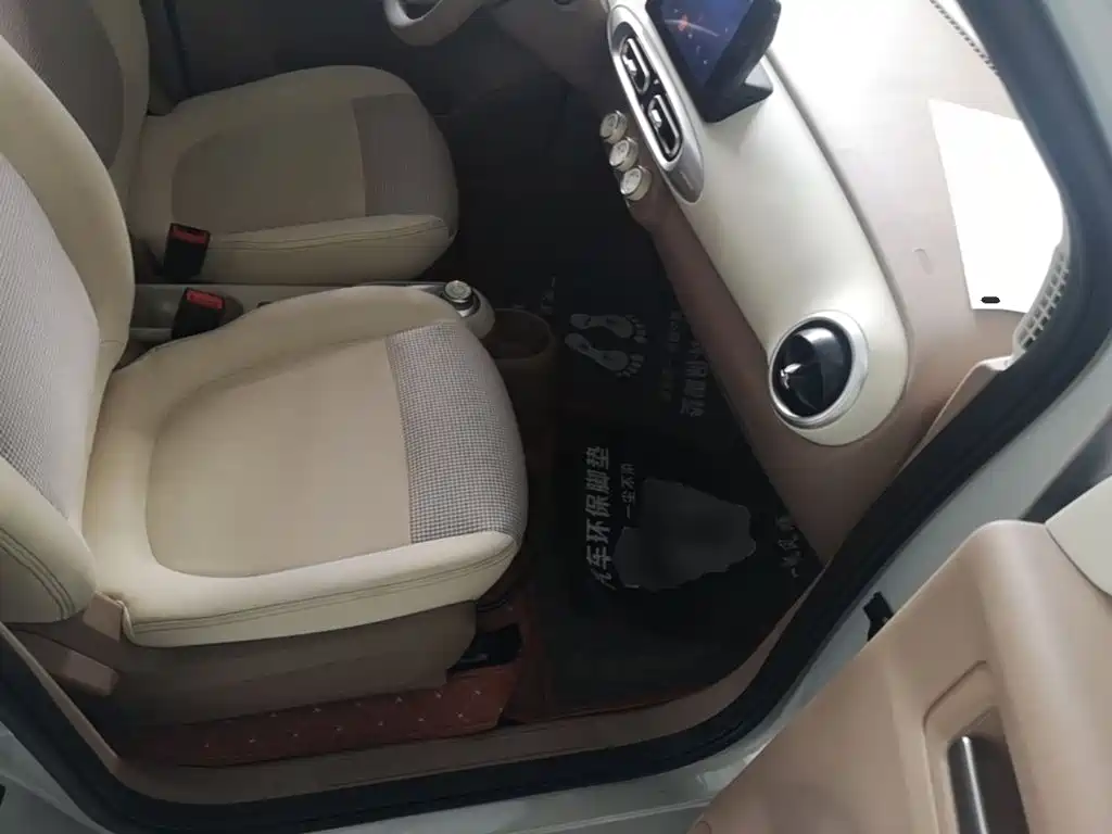 Wuling MINIEV — миниатюра 25