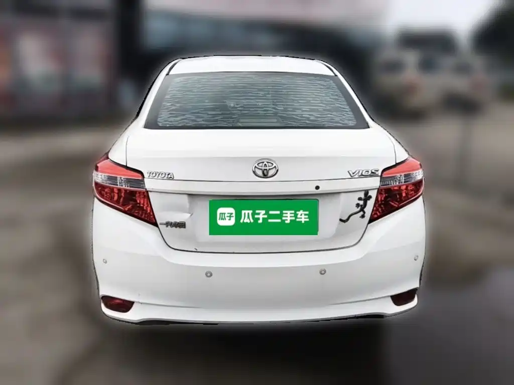 Toyota Vios — миниатюра 8