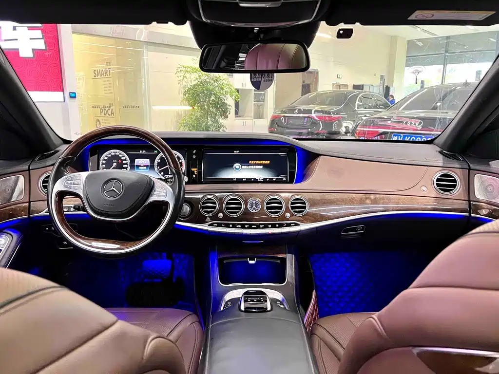 Mercedes-Benz S-Class — миниатюра 8