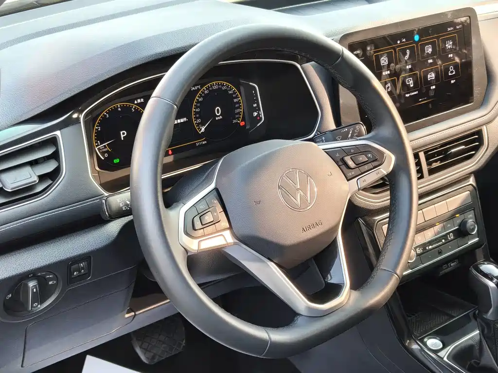Volkswagen Tharu — миниатюра 8