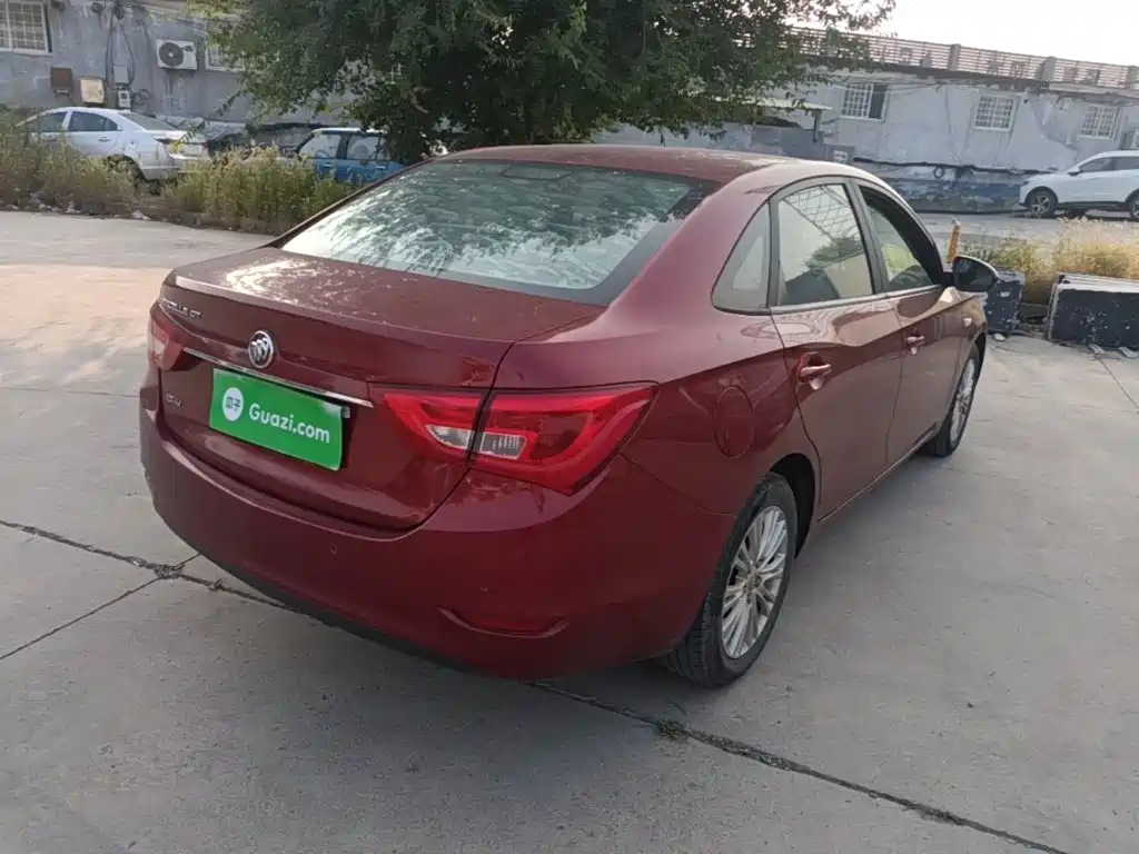 Buick Excelle — миниатюра 7