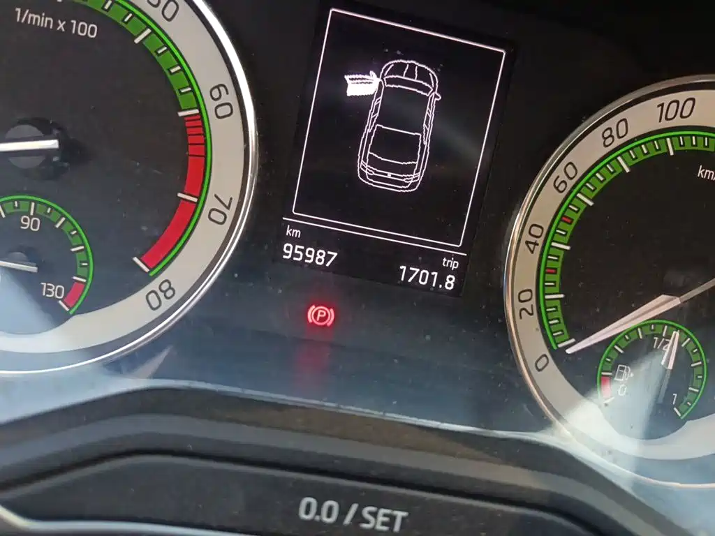 Skoda Superb — миниатюра 13