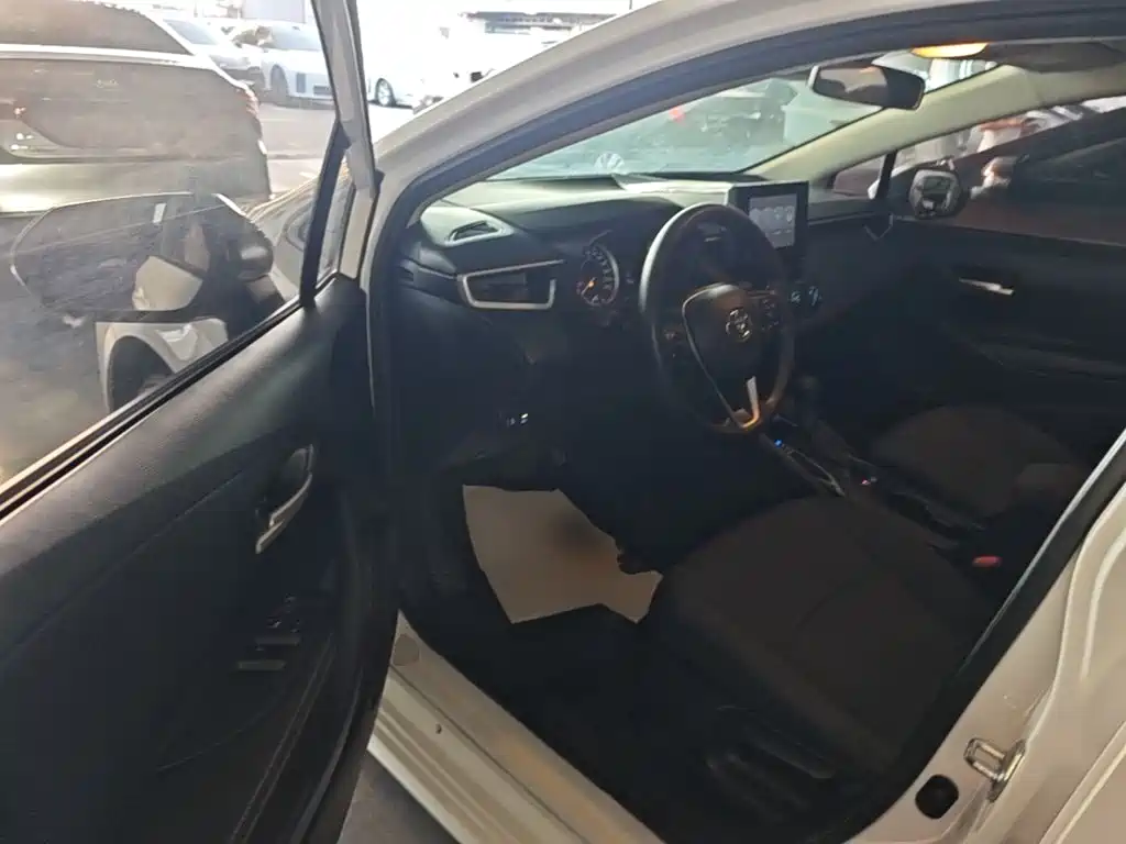 Toyota Corolla — миниатюра 16