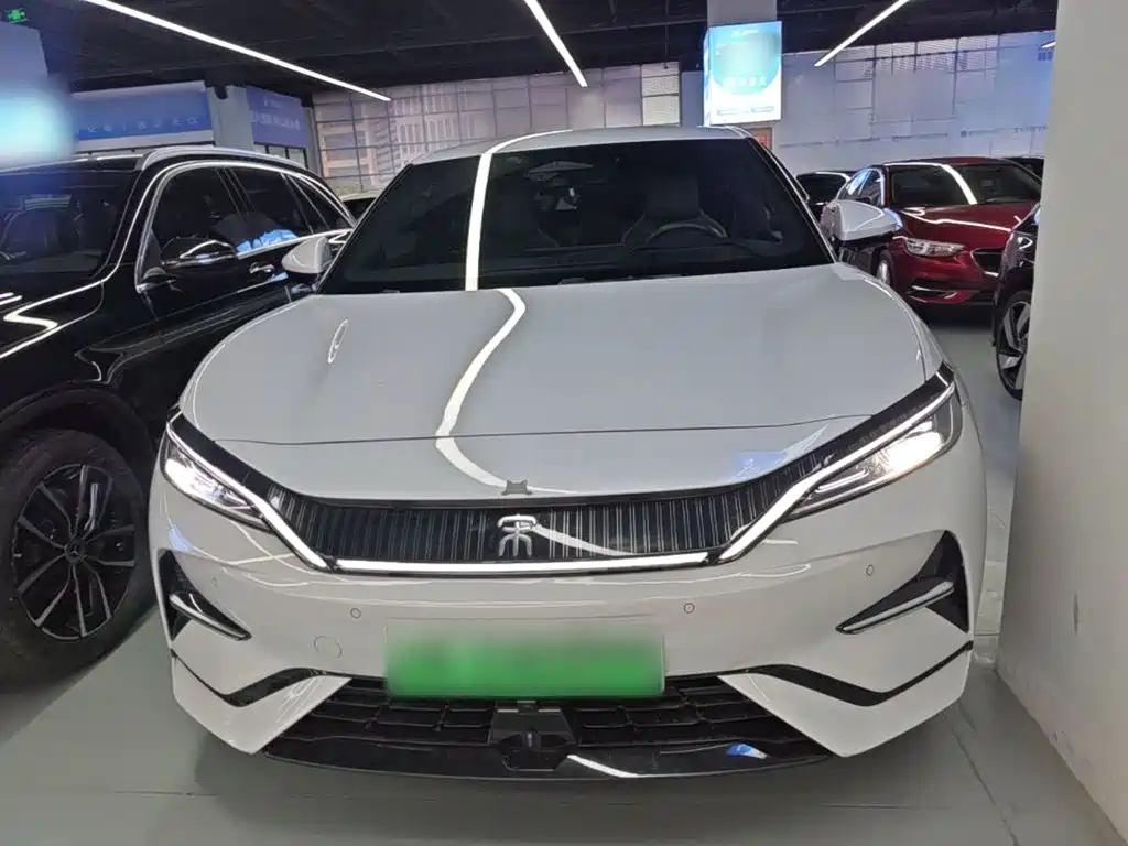 BYD L EV — миниатюра 3
