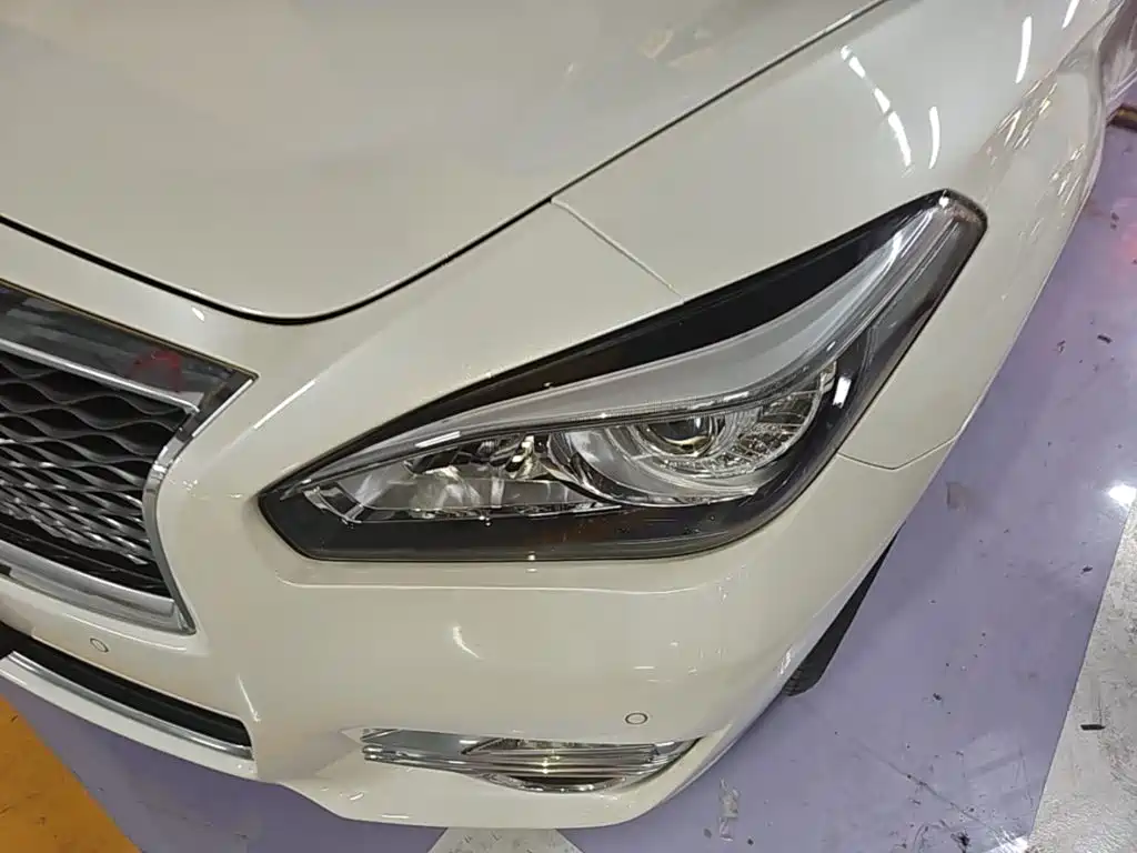 Infiniti Q70 — миниатюра 24