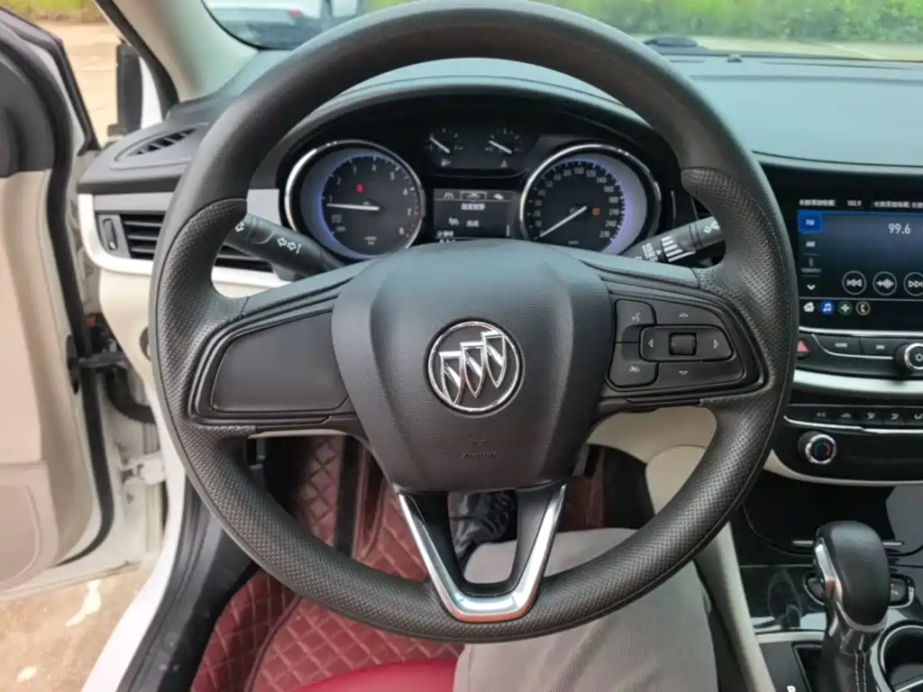 Buick Verano — миниатюра 11