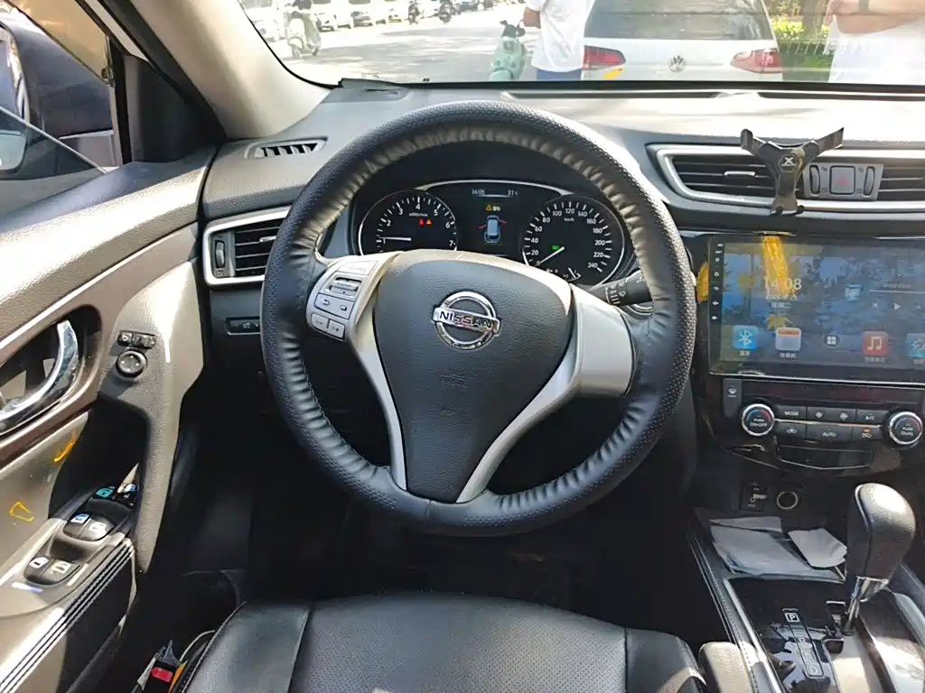 Nissan X-Trail — миниатюра 6