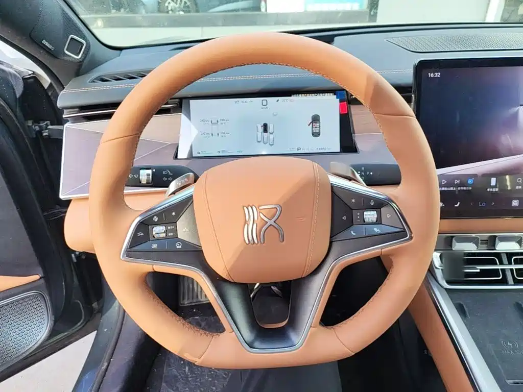 BYD Han L — миниатюра 11