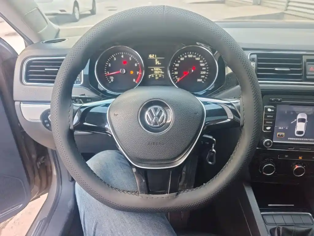 Volkswagen Sagitar — миниатюра 11