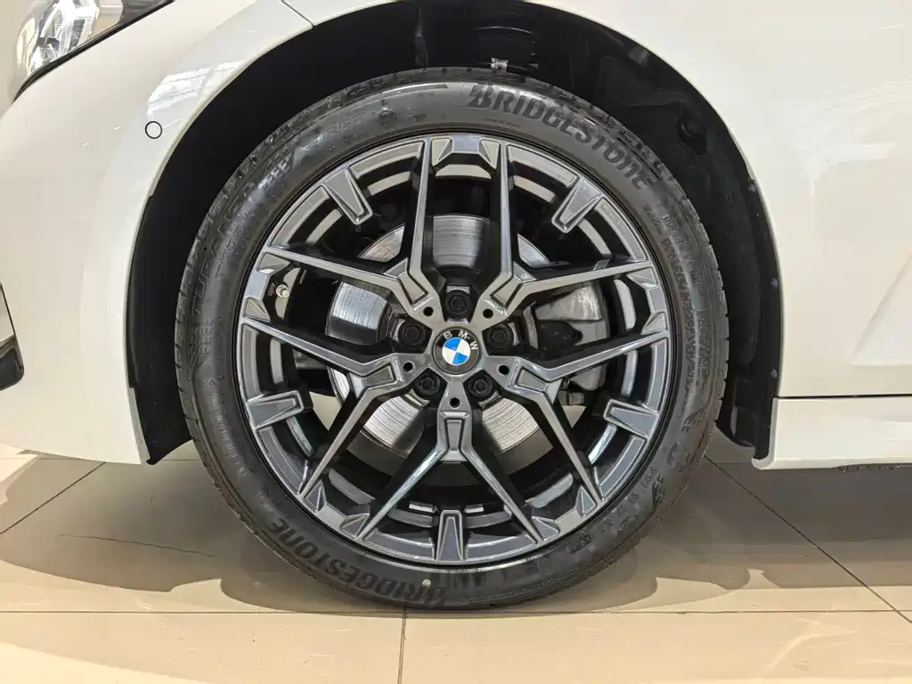 BMW 3 Series — миниатюра 5