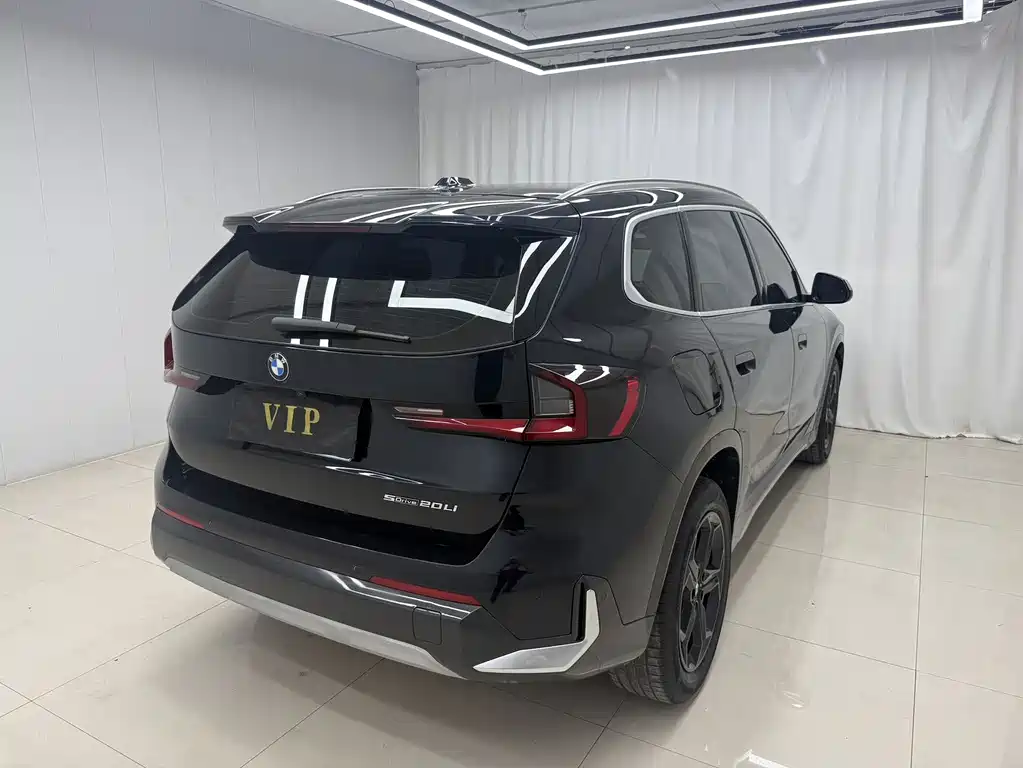 BMW X1 2023 sDrive20Li X