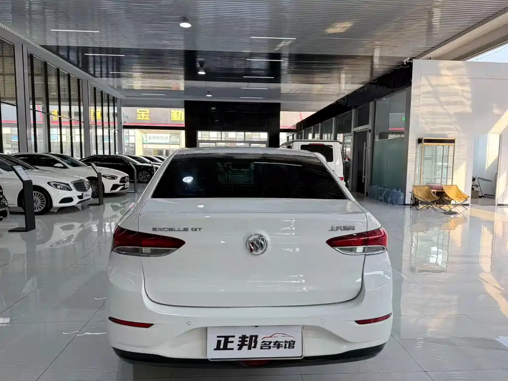 Buick Excelle — миниатюра 4