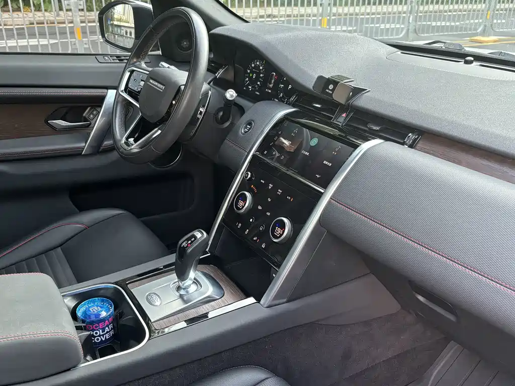 Land Rover Discovery Sport — миниатюра 7