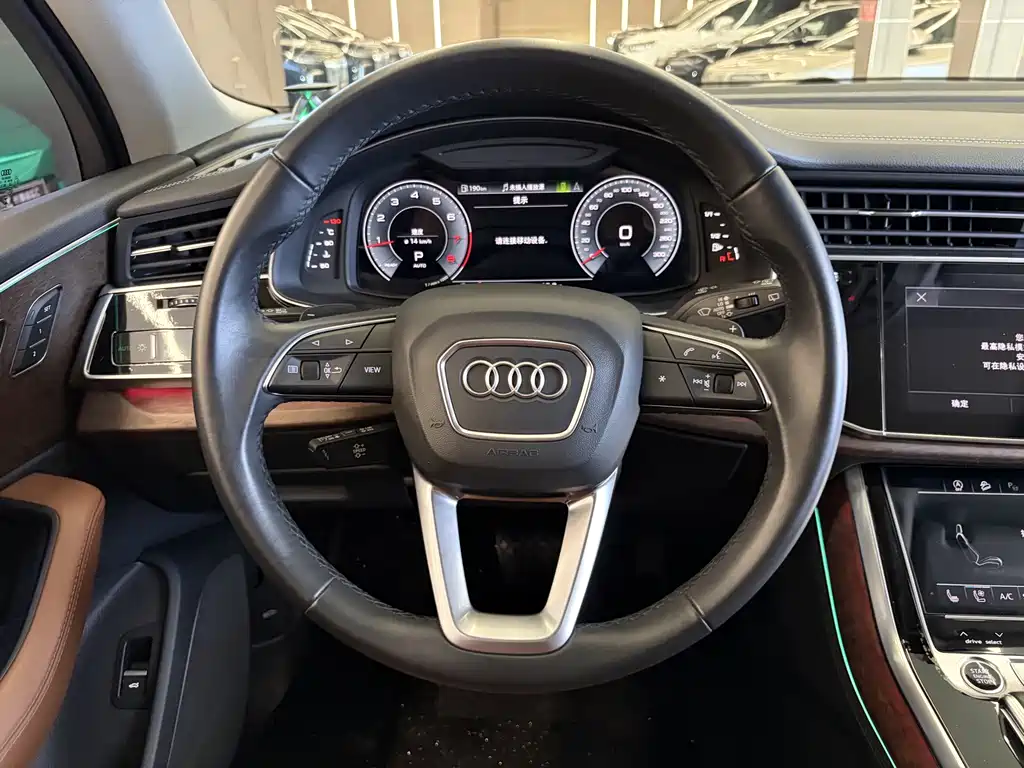 Audi Q7 — миниатюра 14
