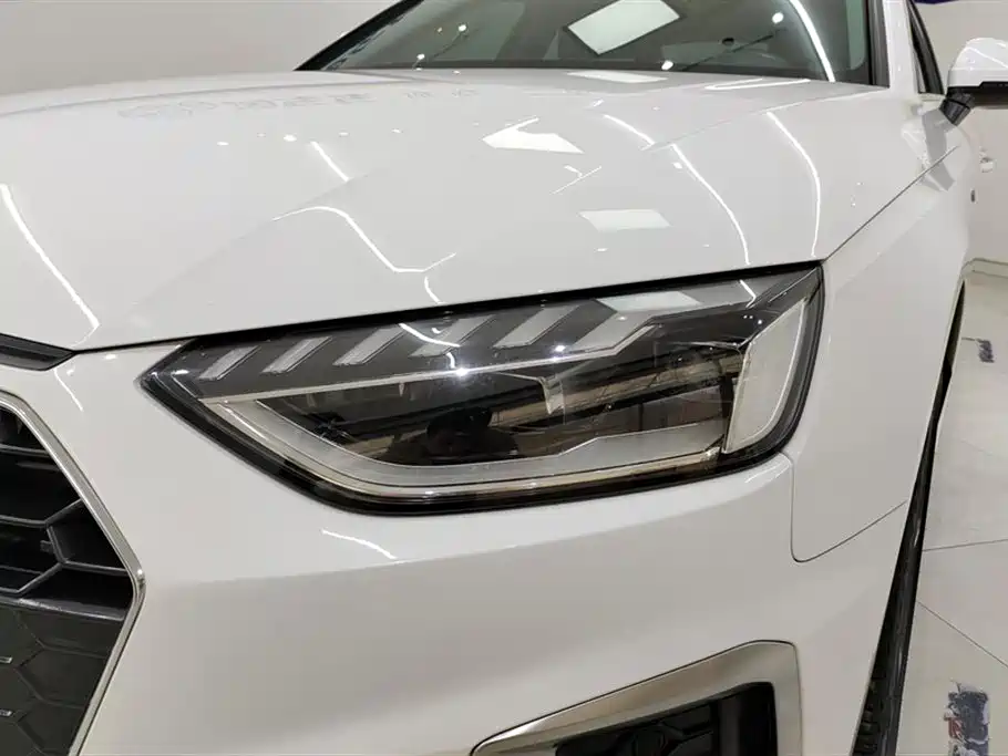 Audi A4L 2022 40 TFSI Fashion