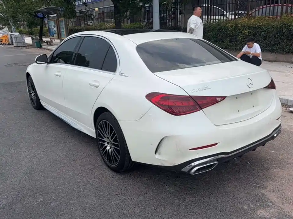 Mercedes-Benz C-Class — миниатюра 9