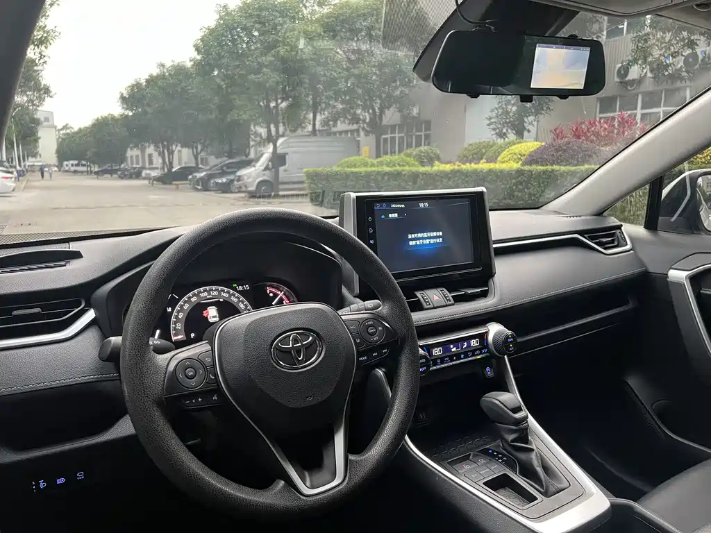 TOYOTA RAV4 RONGFANG