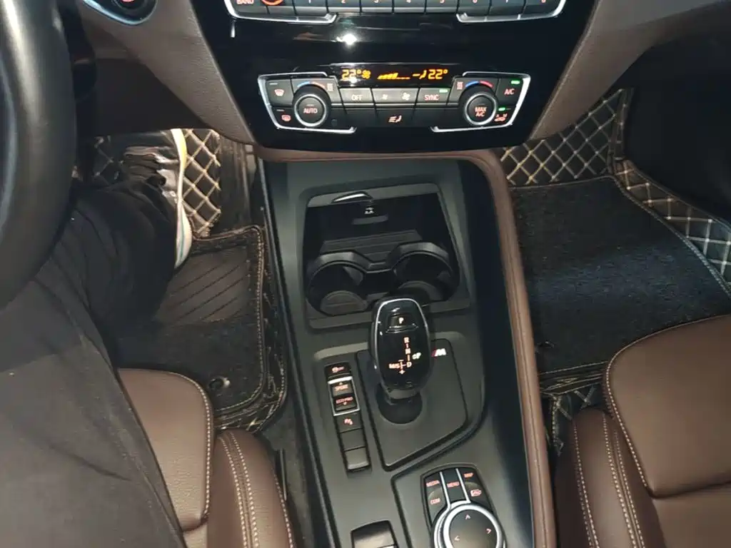 BMW X1 — миниатюра 14