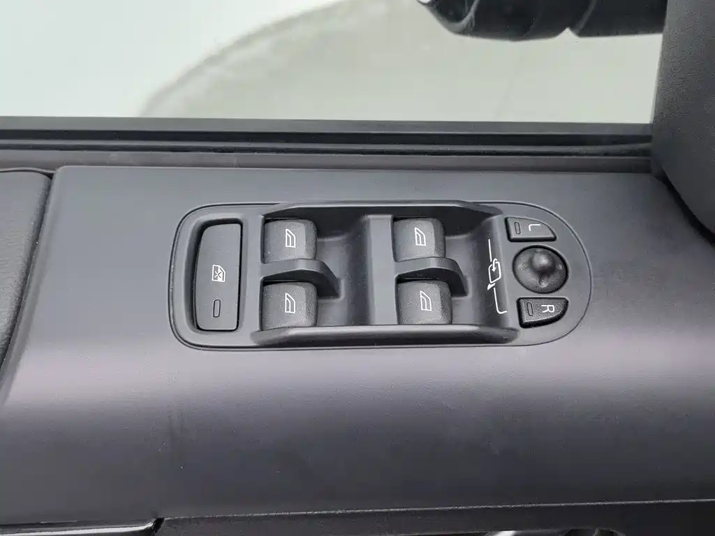 Land Rover Freelander 2 — миниатюра 9