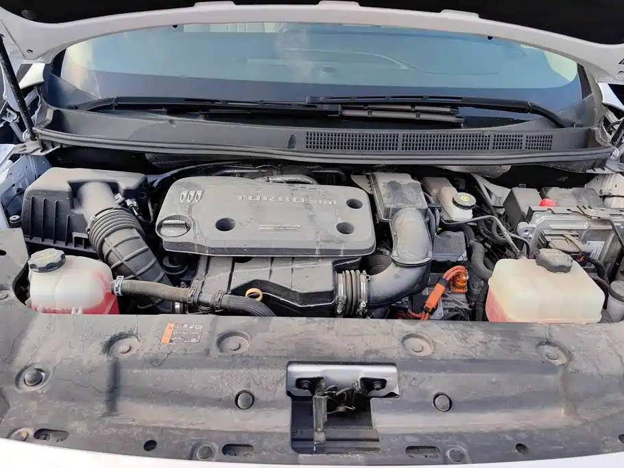 Buick GL8 Hybrid — миниатюра 10