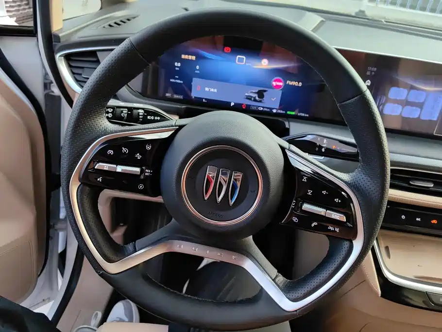 Buick GL8 Hybrid — миниатюра 15