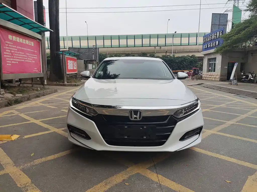 Honda Accord — миниатюра 2