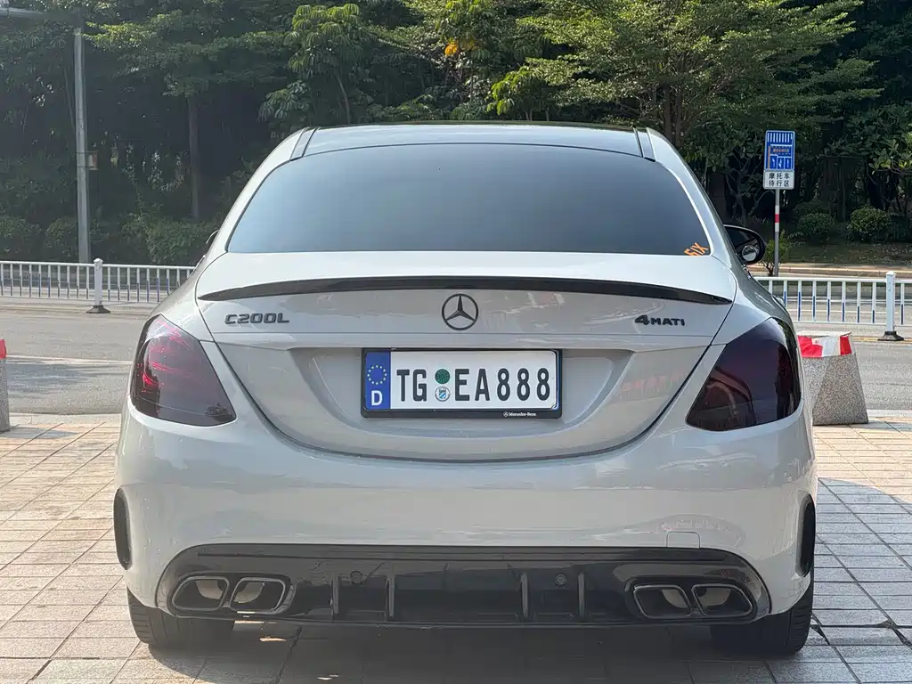 Mercedes-Benz C-Class — миниатюра 5