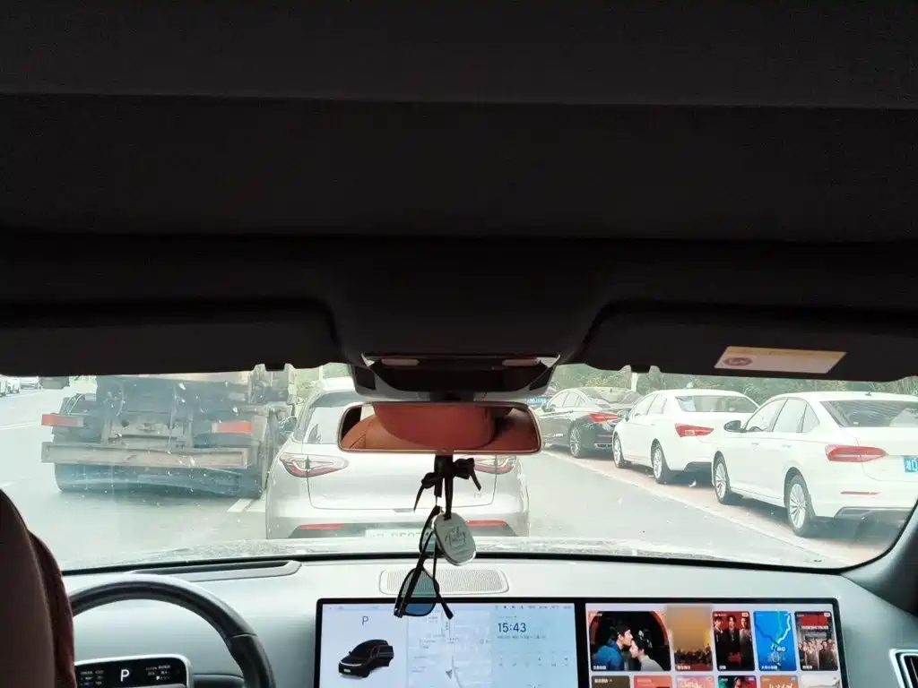 Li Auto Li L8 — миниатюра 9