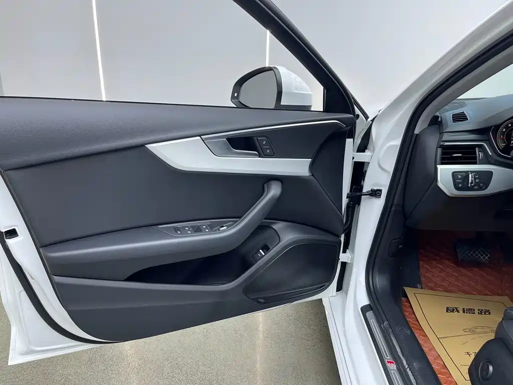 Audi A4L — миниатюра 8