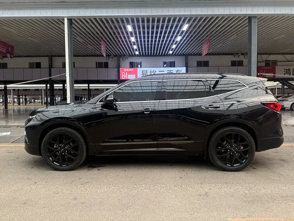Chevrolet Blazer — миниатюра 4