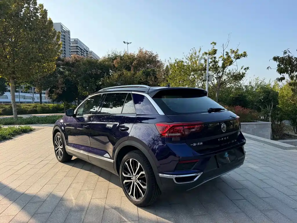 Volkswagen T-Roc — миниатюра 4