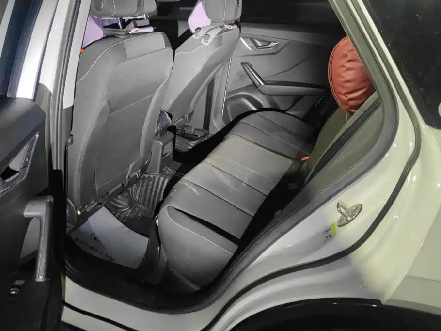 Audi Q2L — миниатюра 11