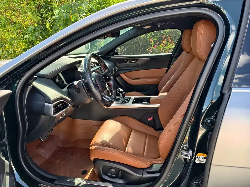 Jaguar XEL — миниатюра 4