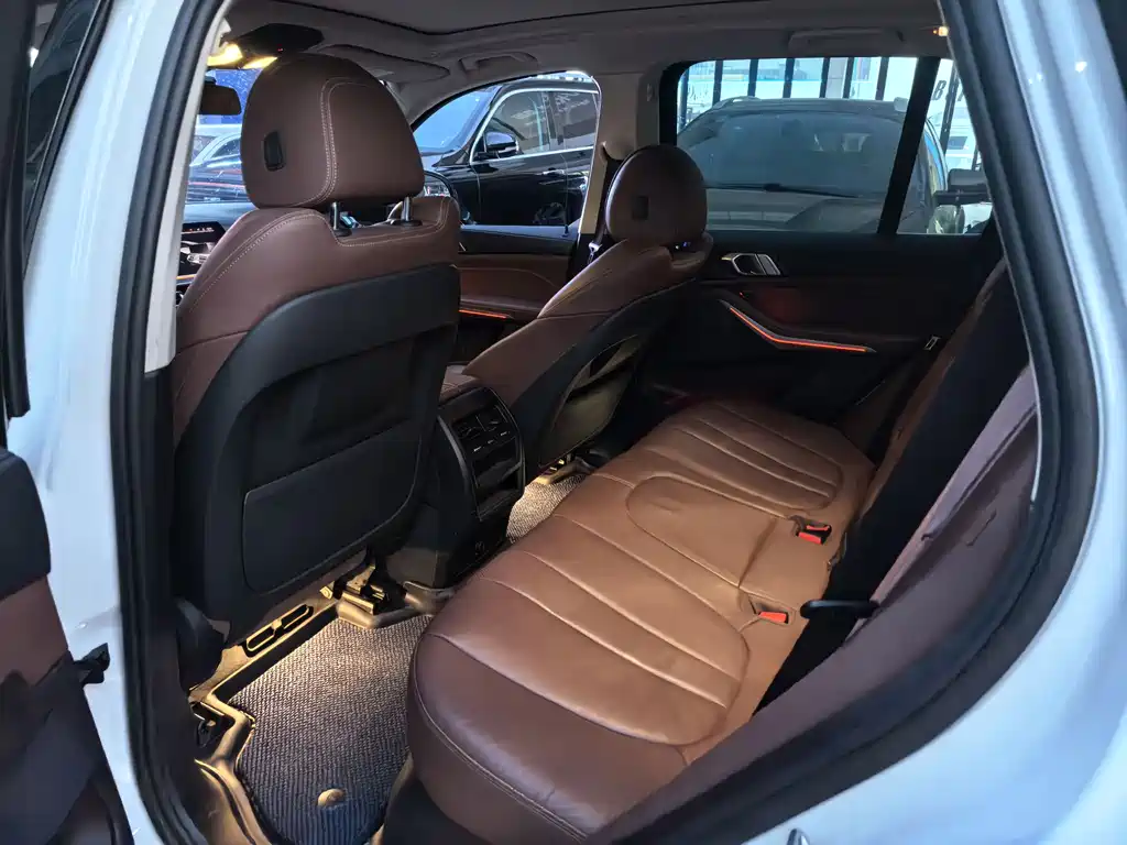 BMW X5 2021 xDrive30i M Sport
