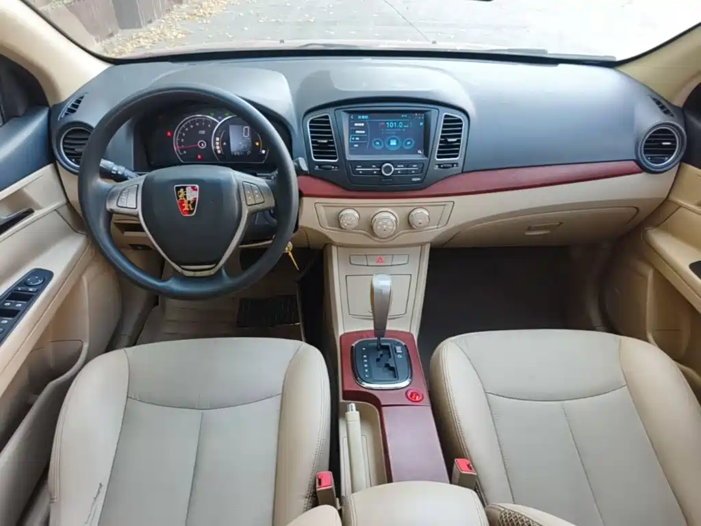 Roewe 350 — миниатюра 10