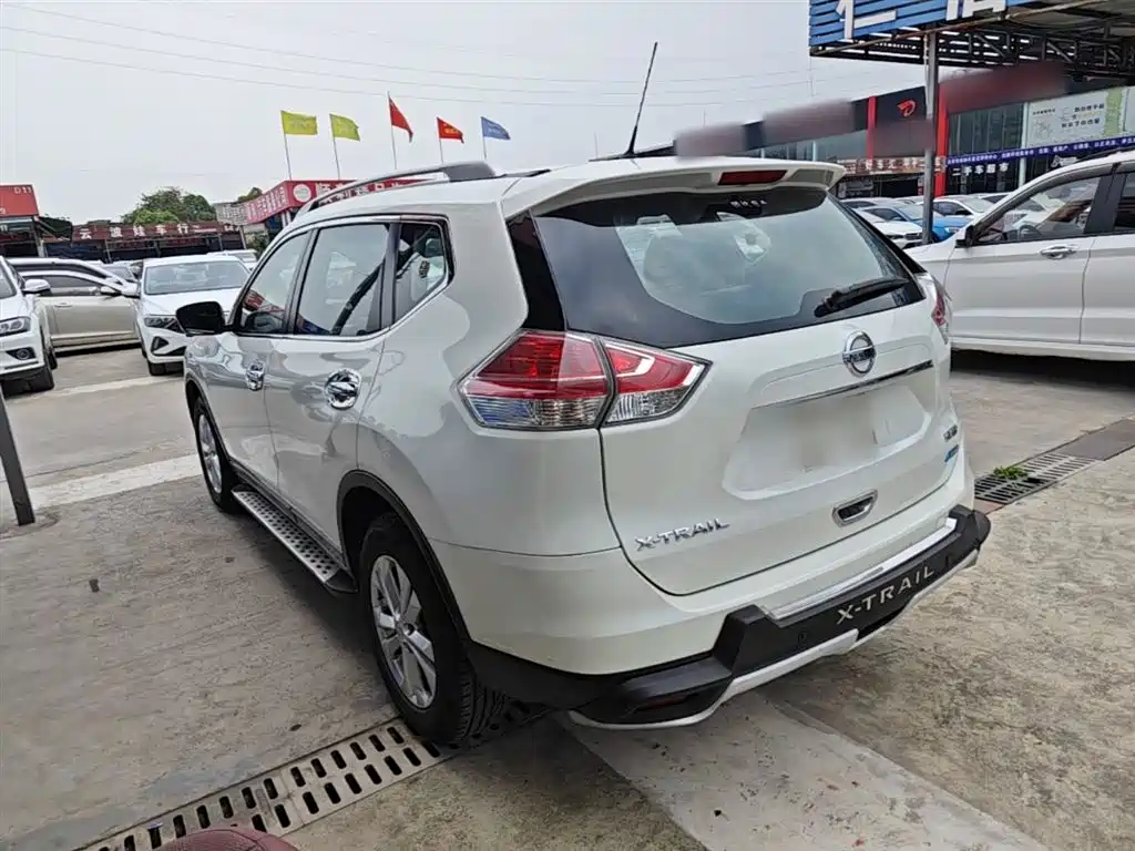 Nissan X-Trail 2014 2.0L CVT Comfort 2WD