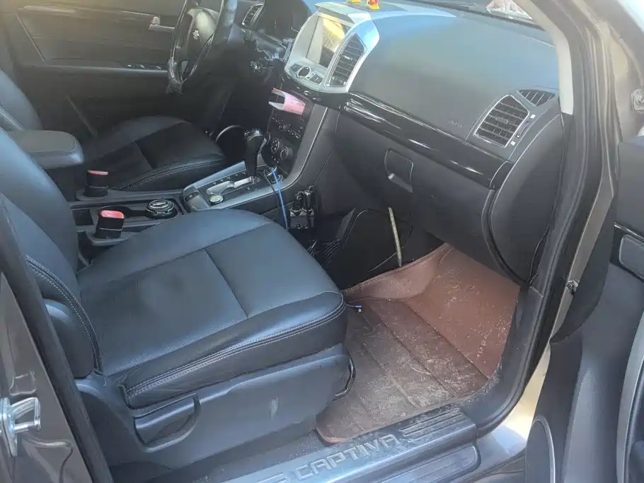 Chevrolet Captiva — миниатюра 8