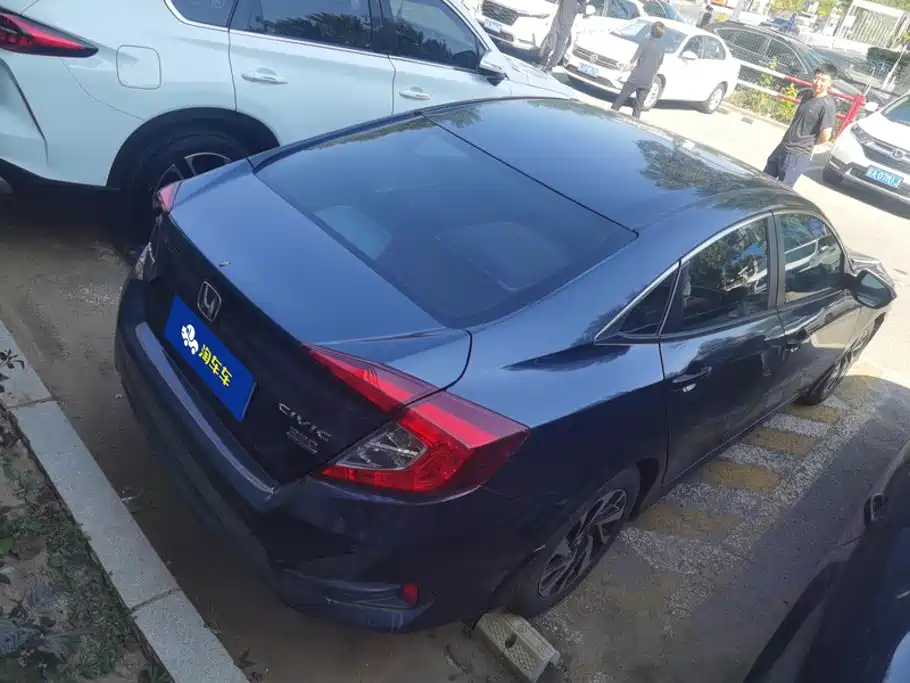 Honda Civic — миниатюра 3