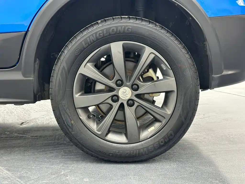 BYD Yuan EV — миниатюра 26