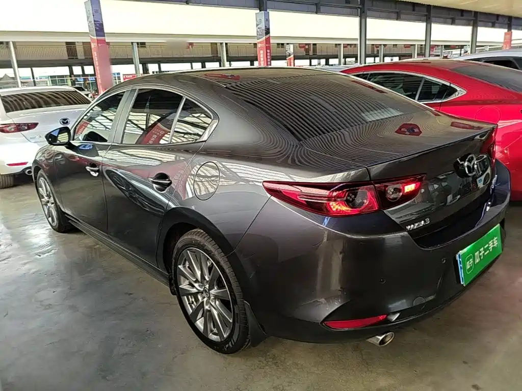 Mazda 3 Axela — миниатюра 5