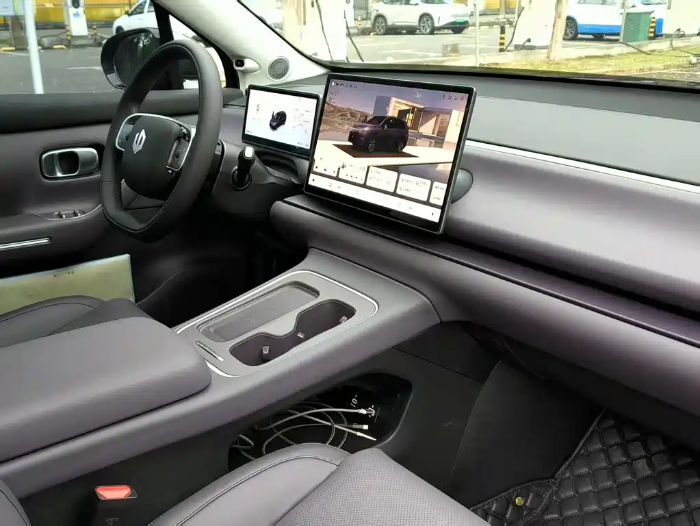 Leapmotor Leapmotor C10 — миниатюра 9