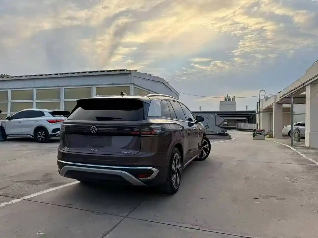 Volkswagen ID.6 Crozz — миниатюра 7