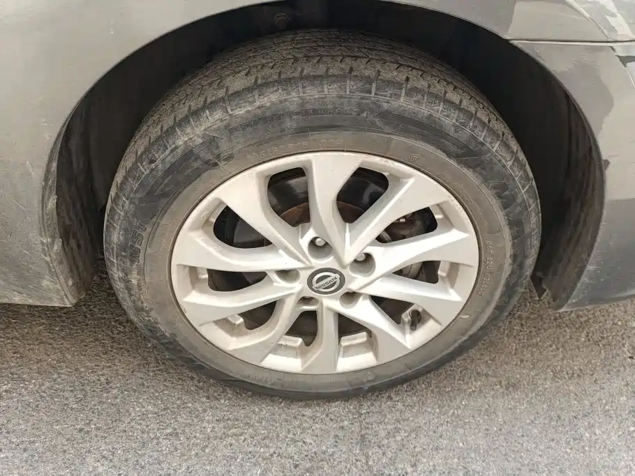 Nissan Sylphy — миниатюра 6