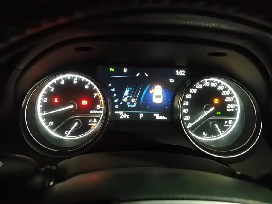Toyota Camry — миниатюра 14